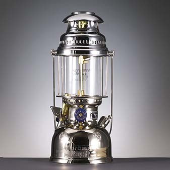  Eine lebende Legende und ein wunderbares Spielzeug für große Jungs.