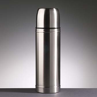  Unverwüstlich: Doppelwandiger, vakuumgepumpter Edelstahlkörper.