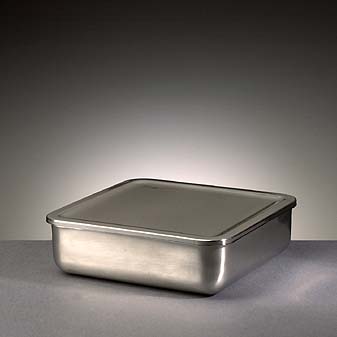 Edelstahl ist lebensmittelneutral, hygienisch und leicht zu reinigen.