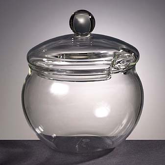  Ein Marmeladenglas aus Jenaer Glas.