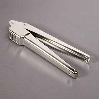 Knoblauchpresse Unverwüstlich und dank schwenkbarer Lochscheibe leicht zu reinigen.