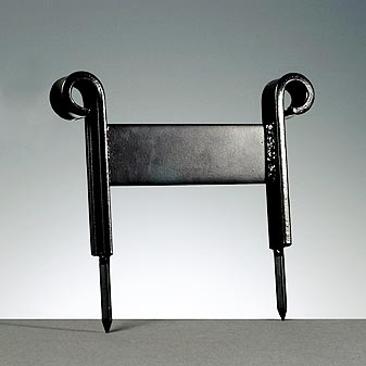 Schuhkratzeisen Zum Einschlagen vor der Haustür. Sehr effektiv.