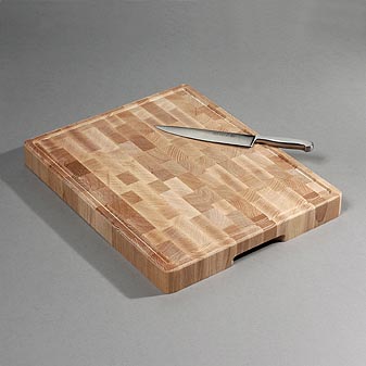  Mit Saftrinne und Grifflöchern. 50 mm hoch.