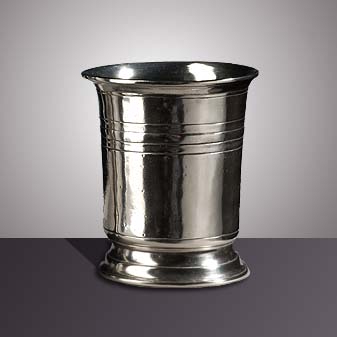 Zinn-Becher Für kühles Bier oder als Stiftebecher.