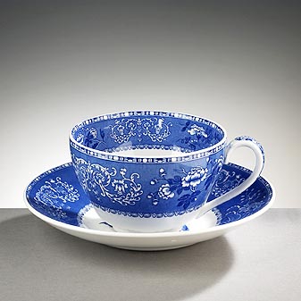 Spode Jumbotasse Camilla Benannt nach der Teepflanze Camellia Sinensis. Design von 1833.