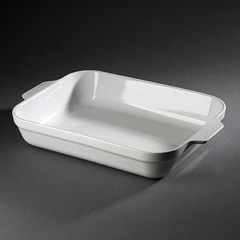 Große eckige Ofenform, paßt gerade noch in einen Standardbackofen.