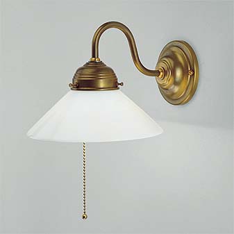  Montiert in der Berliner Messinglampenfabrik.