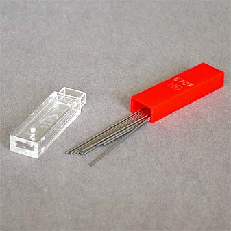 Cd''A Polymer-Minen 0,7 mm HB Zum Nachfüllen des Caran d''Ache Minenhalters.