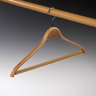  Durch die Verwendung von 5-schichtigem Leimholz robust und elastisch.