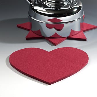  Aus reinem, sehr dichtem, 6 mm starkem Wollfilz.