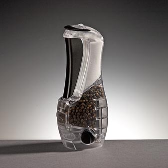 Chef''n Pfeffermaschine Diese Pfeffermühle können Sie mit einer Hand bedienen.