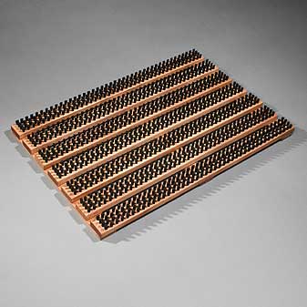 Fussabstreifer mit Borsten Hier hat der Schmutz keine Möglichkeit ins Haus zu gelangen.