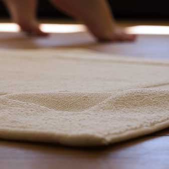 Rhomtuft Duschvorleger 60x90 Frotteeware aus feinster Baumwolle in besonders schwerer Qualität.