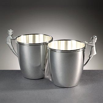 Tolles Taufgeschenk: Taufbecher Jungen oder Mädchen Als klassiches aber zugleich nicht alltägliches Taufgeschenk.