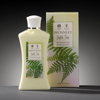Bodylotion / Koerperlotion 250 ml von Bronnley Britische Tradition 