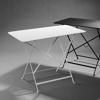  Vom führenden Hersteller für französische Bistromöbel.